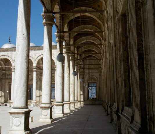 Algı Yönetimi Nedir? Stratejik Bir Bakış Açısı Algı Yönetimi Nedir? Stratejik Bir Bakış Açısı