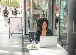 Hashtag Kullanımı ve Trend Konular ile Dijital İtibarınızı Güçlendirin Hashtag Kullanımı ve Trend Konular ile Dijital İtibarınızı Güçlendirin