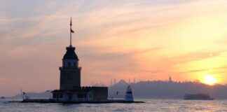 Kriz Anlarında Şirketlerin Medya ile İlişkilerini Yönetme Rehberi Kriz Anlarında Şirketlerin Medya ile İlişkilerini Yönetme Rehberi