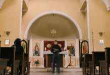 Rahip Giysileri: Ne Anlama Gelir ve Neden Önemlidir Rahip Giysileri: Ne Anlama Gelir ve Neden Önemlidir